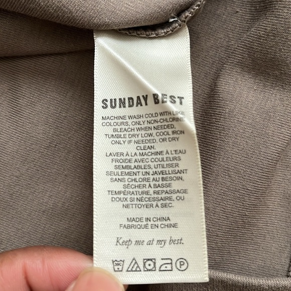 Aritzia Sunday Best Taupe Gray Beige Half-Zip Mock neck Long Sleeve Mini Dress M - Picture 8 of 10